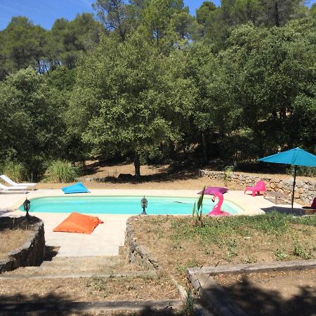 Villa Bleucassis Taradeau ภายนอก รูปภาพ