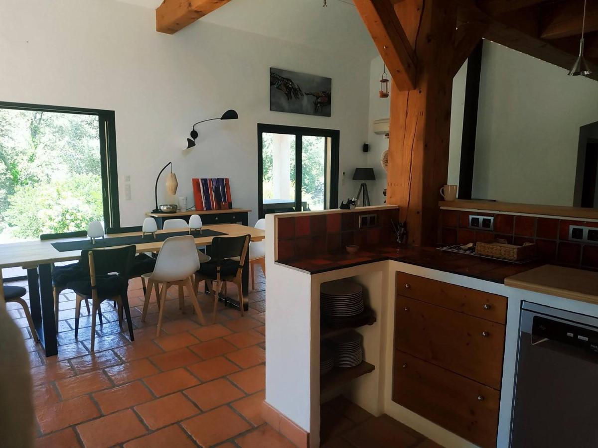 Villa Bleucassis Taradeau ภายนอก รูปภาพ