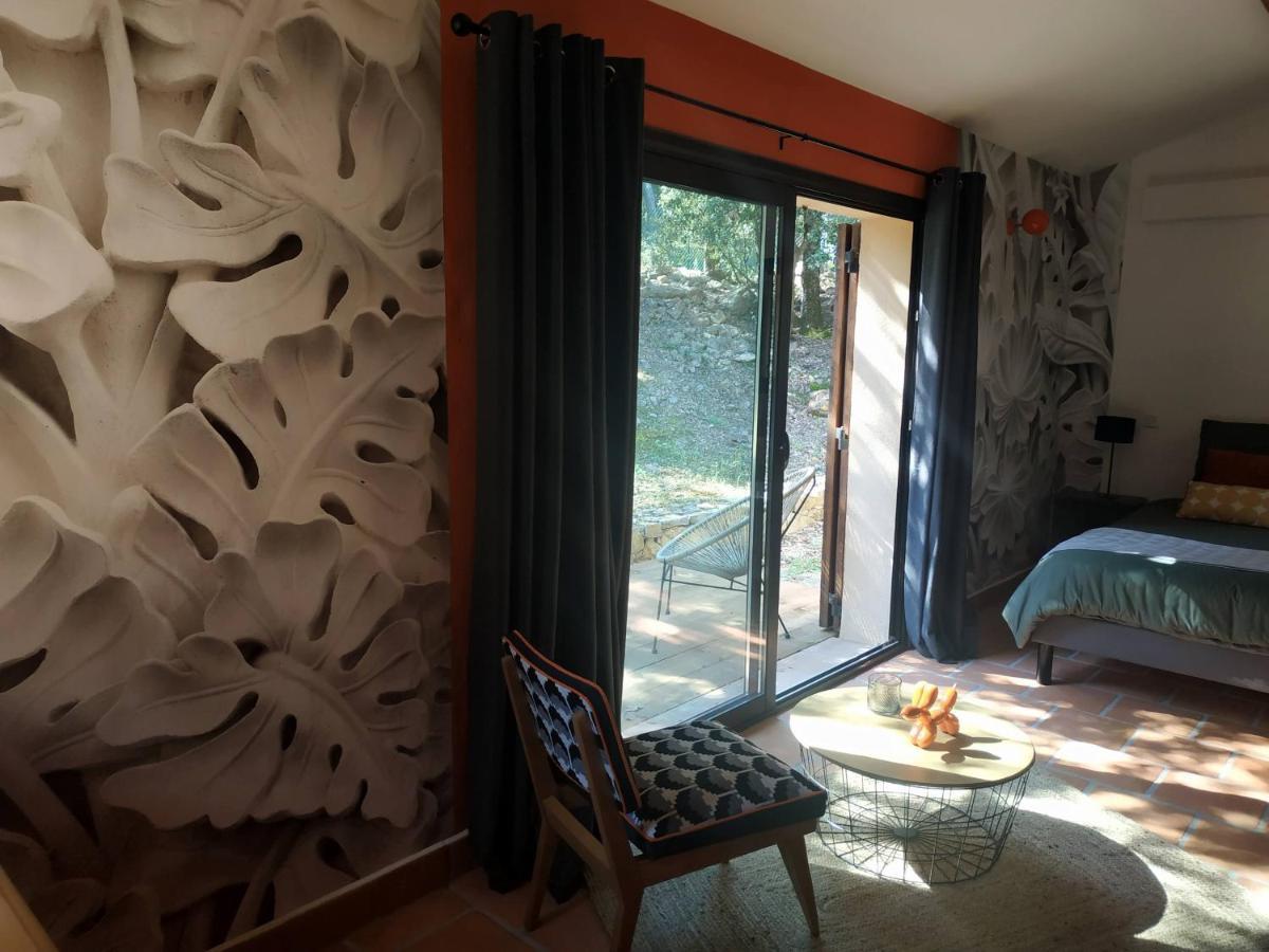 Villa Bleucassis Taradeau ภายนอก รูปภาพ