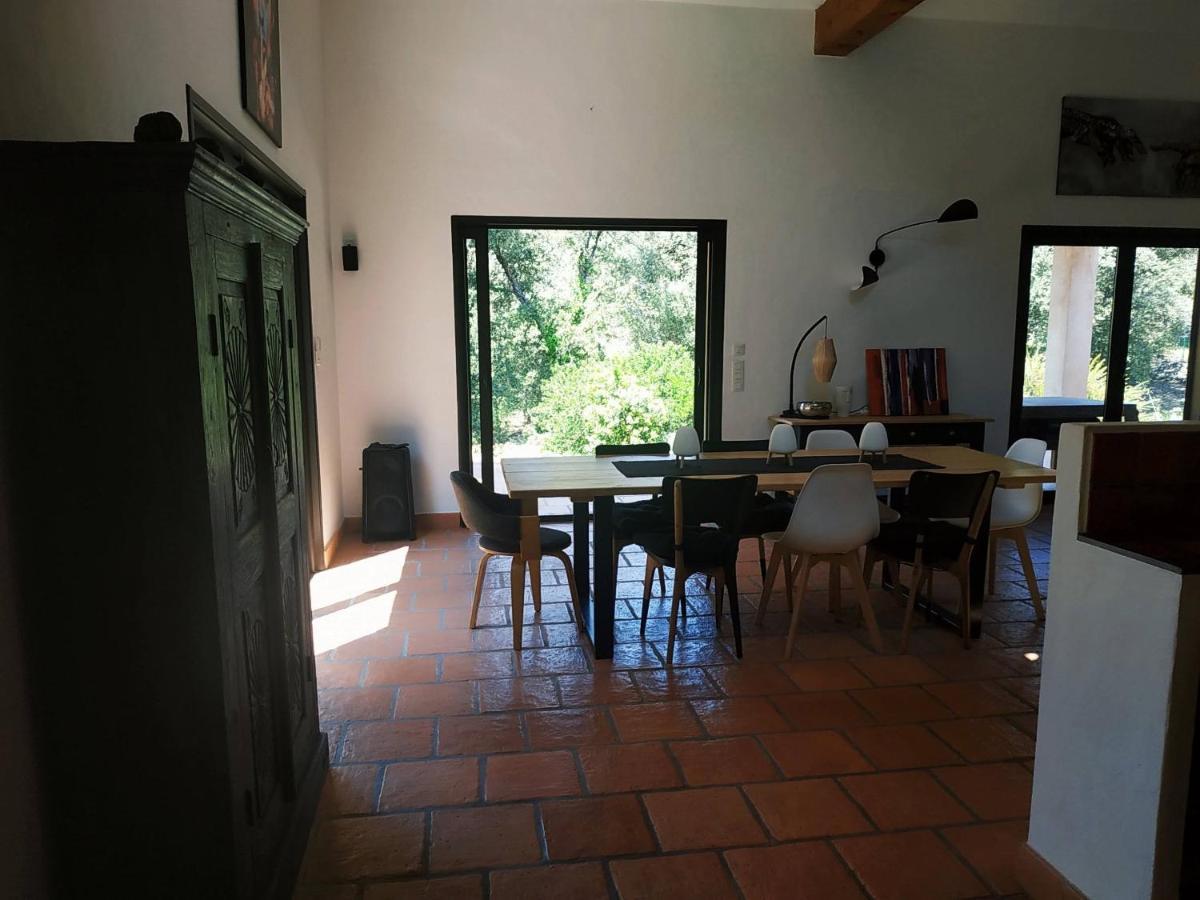 Villa Bleucassis Taradeau ภายนอก รูปภาพ