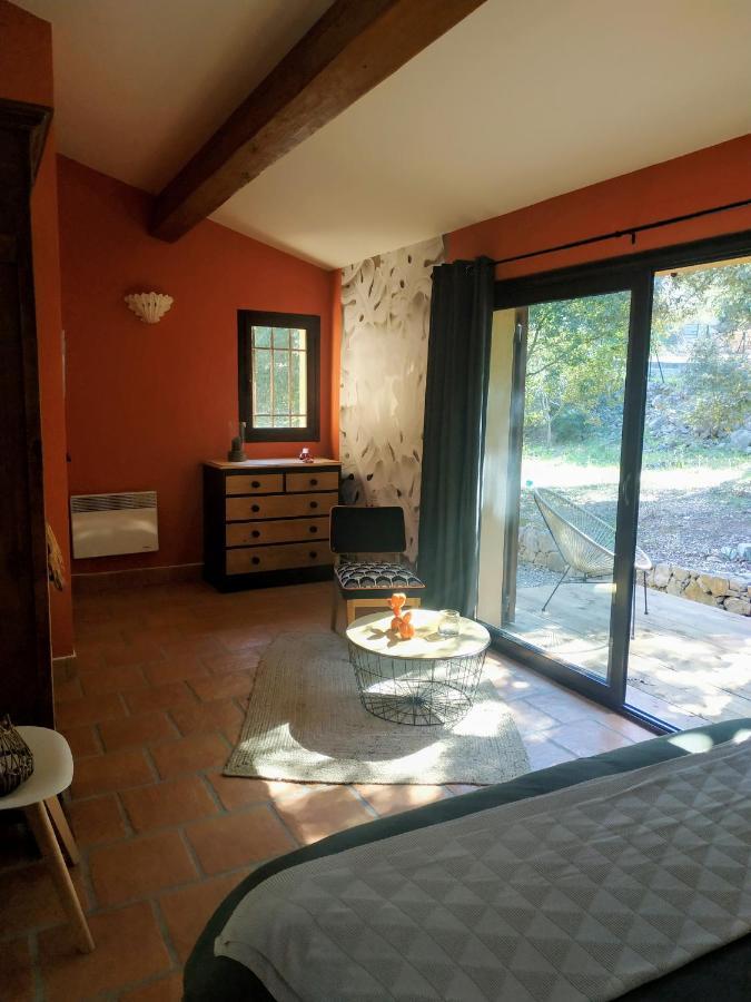 Villa Bleucassis Taradeau ภายนอก รูปภาพ