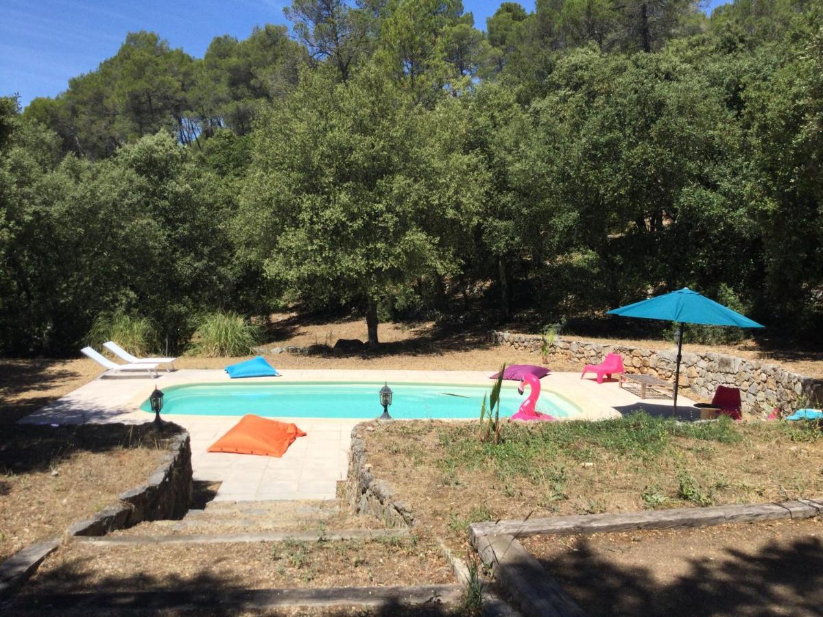 Villa Bleucassis Taradeau ภายนอก รูปภาพ